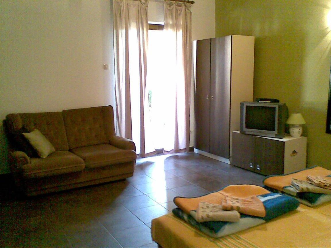 Apartments Jadranka Povile Novi Vinodolski Esterno foto