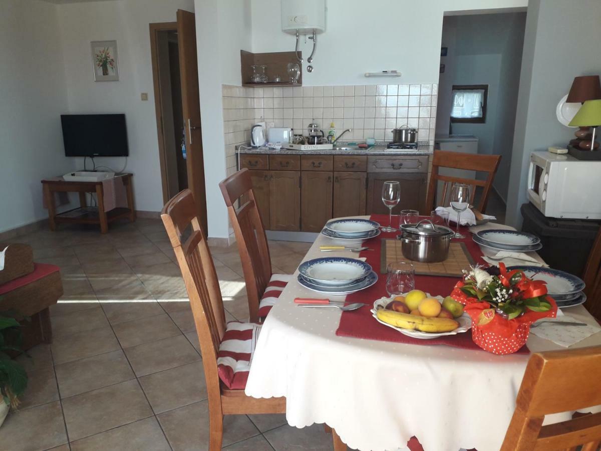 Apartments Jadranka Povile Novi Vinodolski Esterno foto