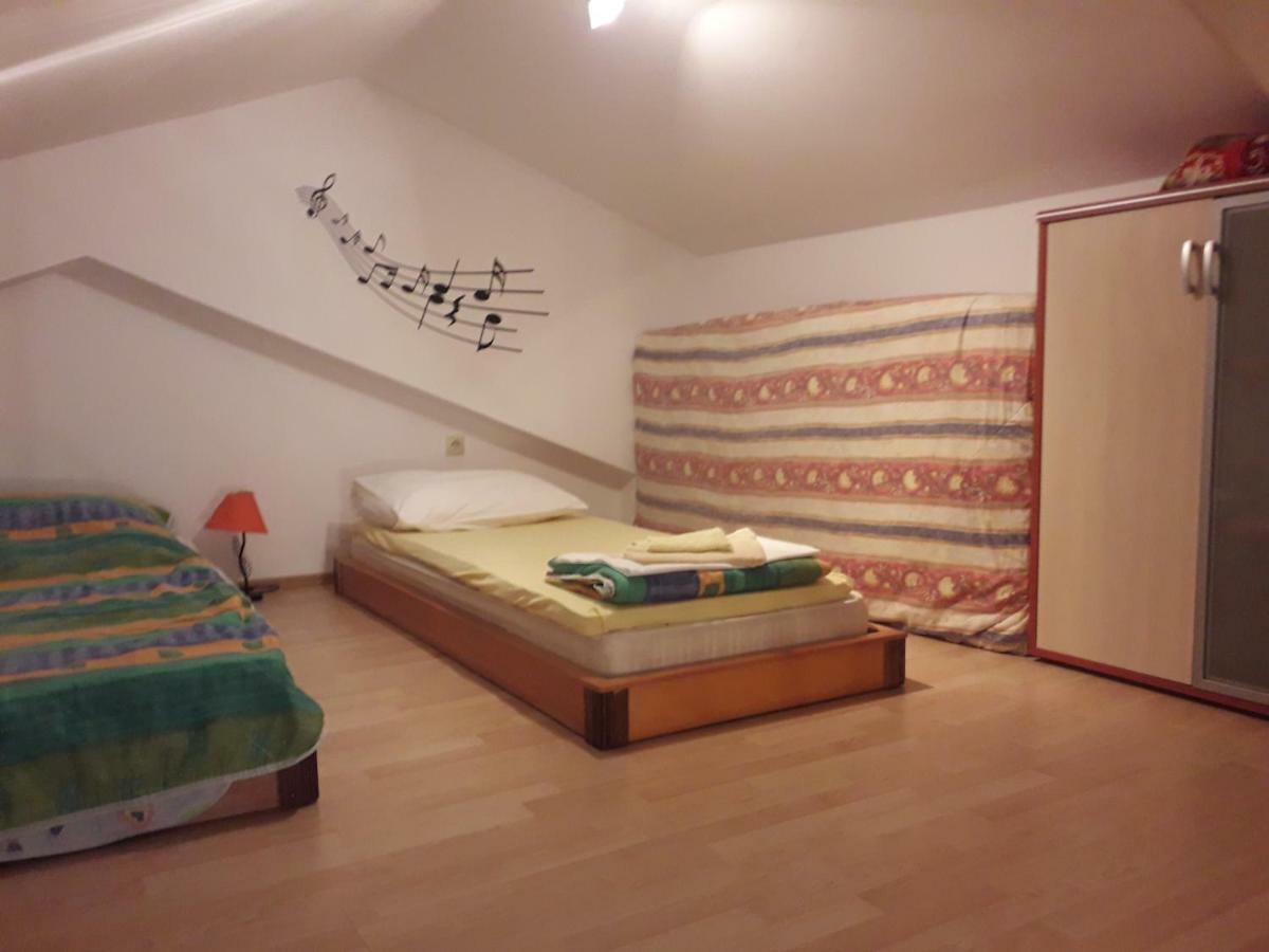 Apartments Jadranka Povile Novi Vinodolski Esterno foto