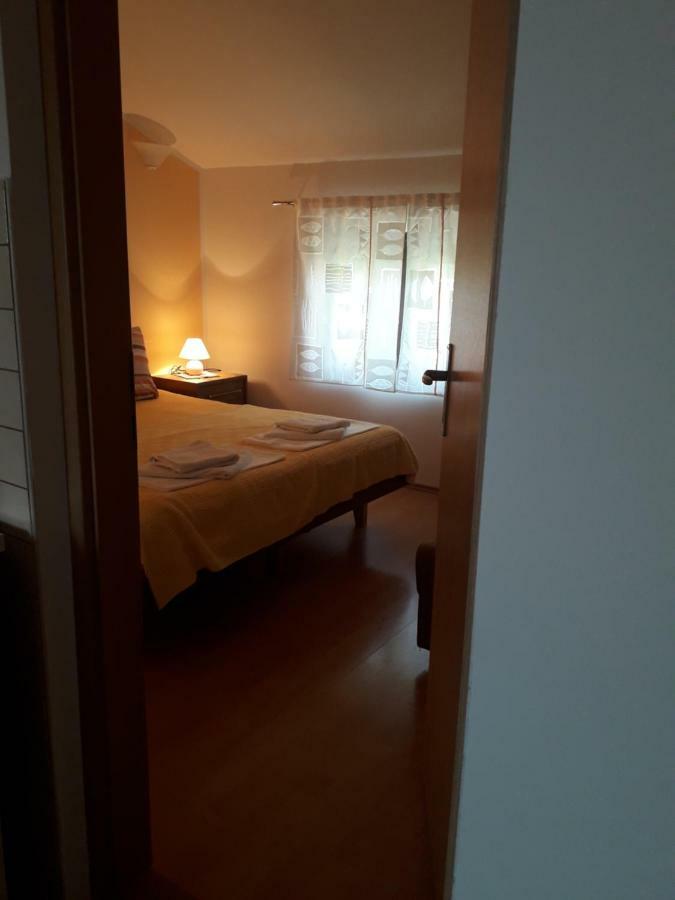 Apartments Jadranka Povile Novi Vinodolski Esterno foto